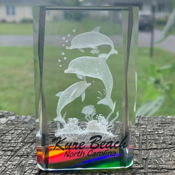 3D Laser Etched Crystal Cube Paperweight Dolphins Swimming Seaweed Kure Beach NC - Picture 11 of 13